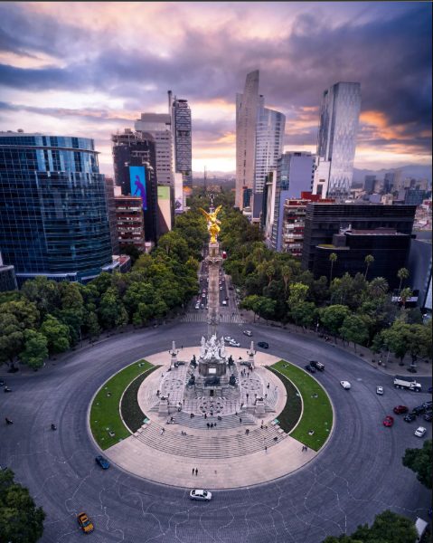 Ángel de la Independencia sobre Paseo de la Reforma